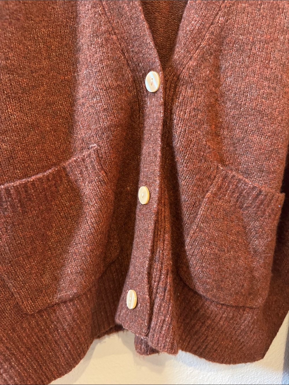 NWT Small Abercrombie & Fitch Women's Rust Cardigan with Front Pockets! - Picture 4 of 10